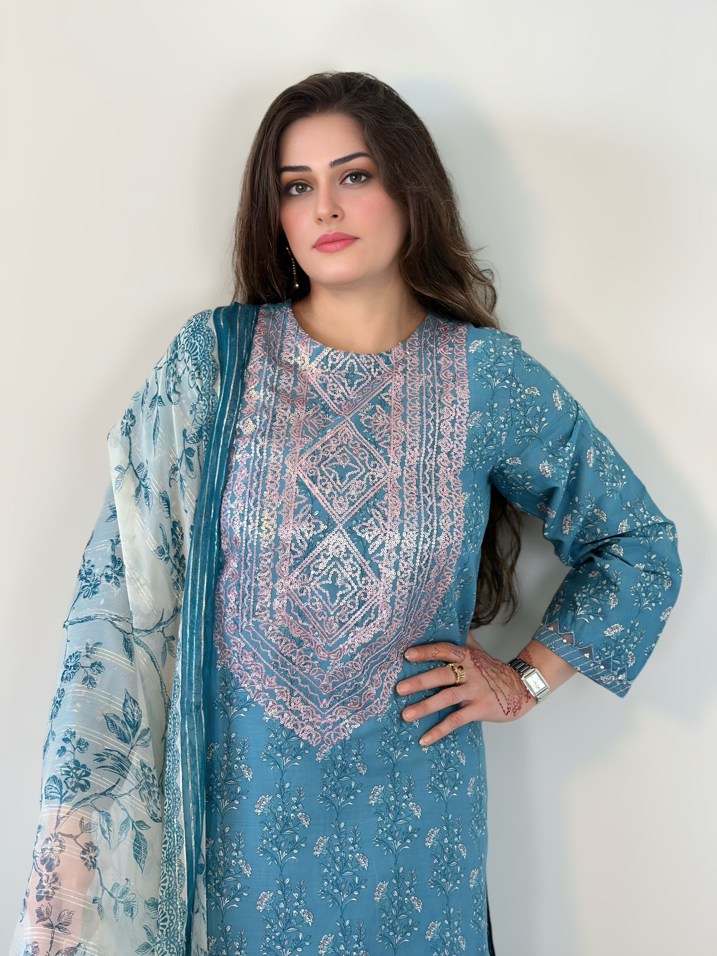 Elegance Redefined: Sitara Embellished Lawn Three-Piece Suit